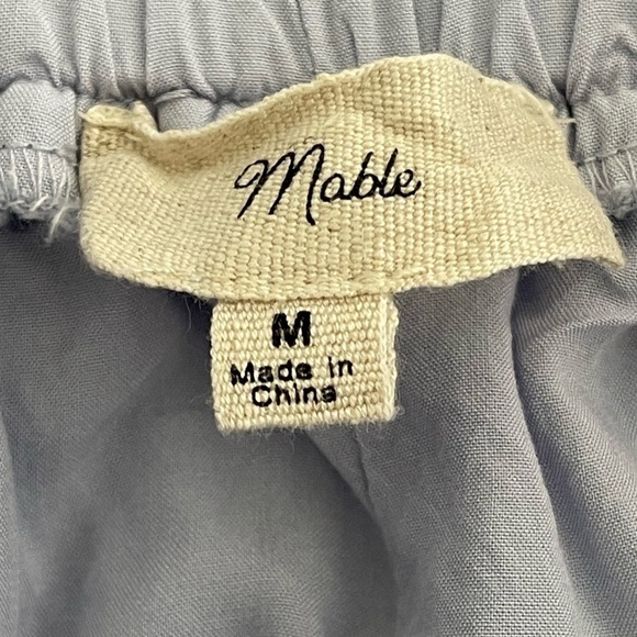 CUTOUT PUFF SLEEVES MINI DRESS BABY BLUE PLAYFUL
SILHOUETTE SUMMER PREPPY MED - Picture 11 of 16